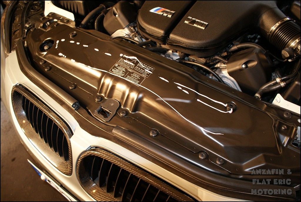 BMW E60 M5 A quick engine bay cleaning session Detailing World